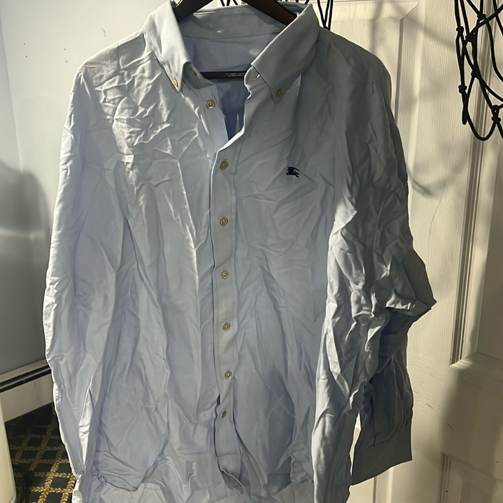 Men Burberry dress shirts